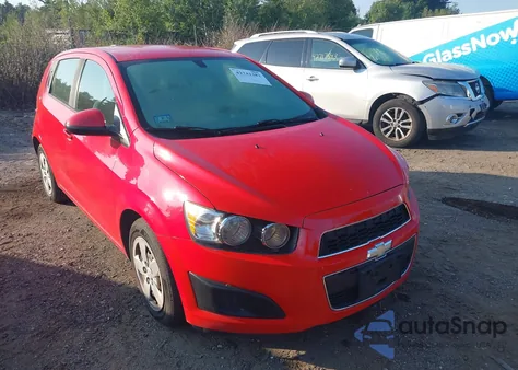 2015 Chevrolet Sonic Ls из США, поврежденный, VIN 1G1JA6SG2F4203139
